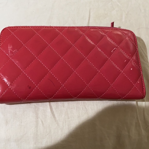 CHANEL Zippered Clutch Wallet Authentic - Picture 11 of 12